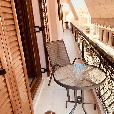 Old Town Family Chania (Crete)